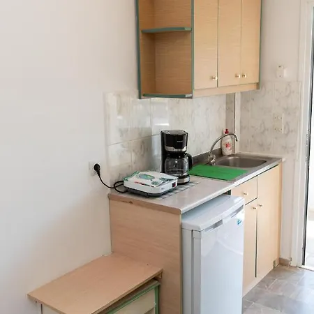 Ilias Sevasti Apart Otel