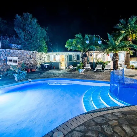 Ilias Sevasti Apart Otel 4*