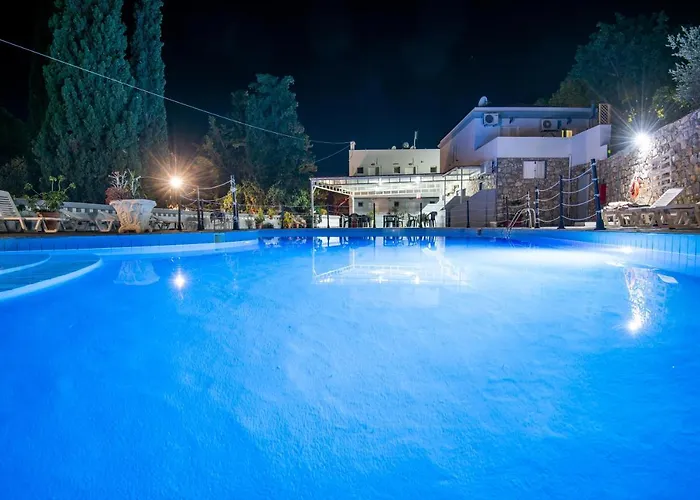 شقة فندقية Ilias Sevasti 4*