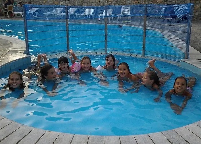 Ilias Sevasti شقة فندقية 4*