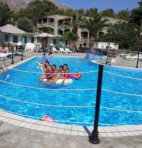 Ilias Sevasti شقة فندقية